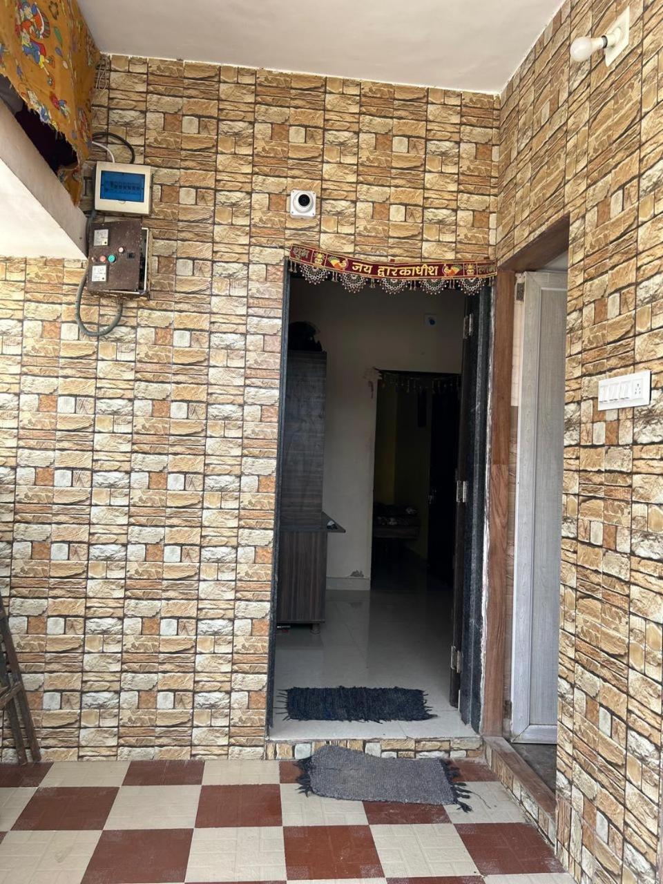 Dwarka Home Stay 2 Only Family Exterior photo